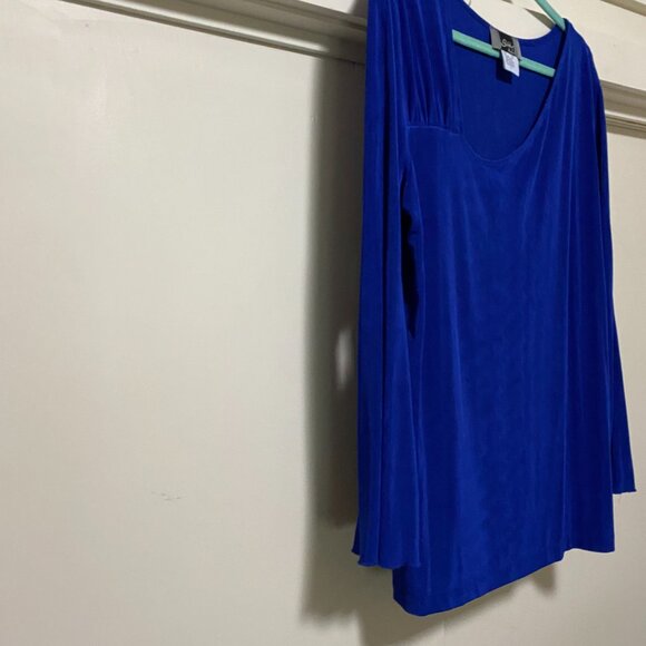 Slinky Brand, long bell sleeve, royal blue tunic, size L* - Picture 3 of 10